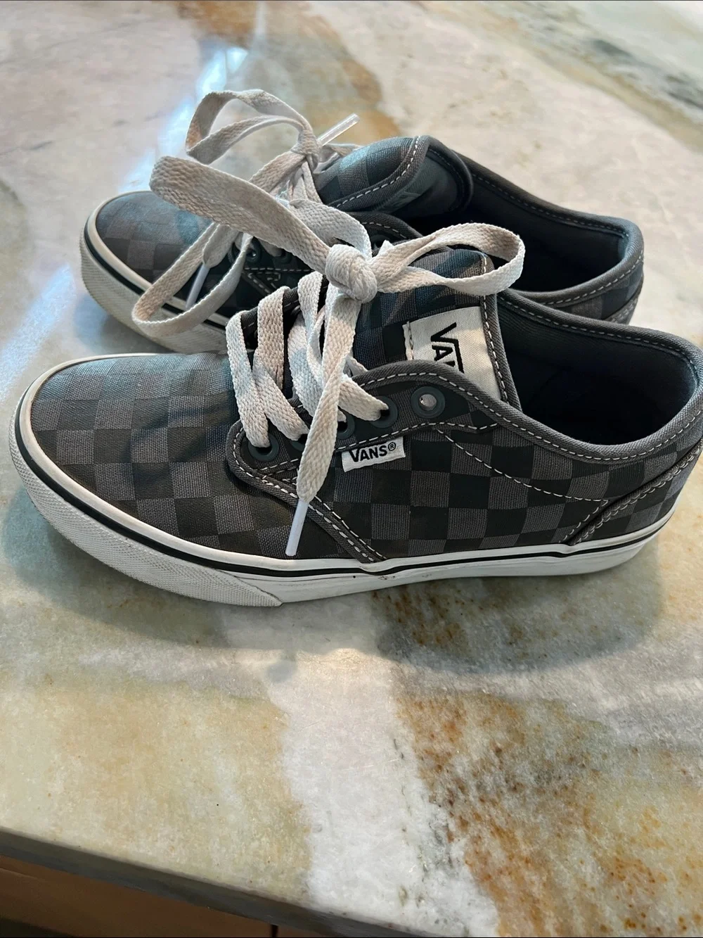 Vans Kids size 3.5 Checkerboard Sneakers - Gray & Black - worn only one time!